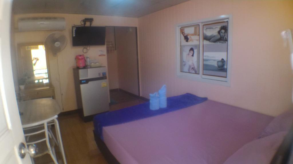 Hi Tech Resort Kabin Buri Exterior photo