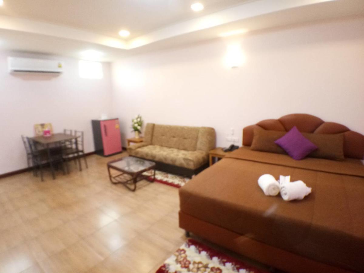 Hi Tech Resort Kabin Buri Exterior photo